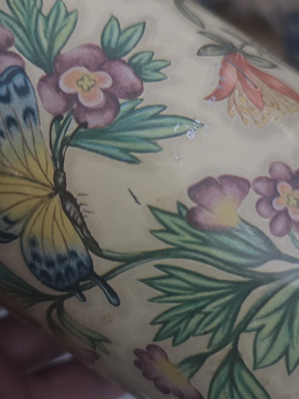 Vintage Butterfly Floral Tin Container with Lid – Made in England – Daher Tin